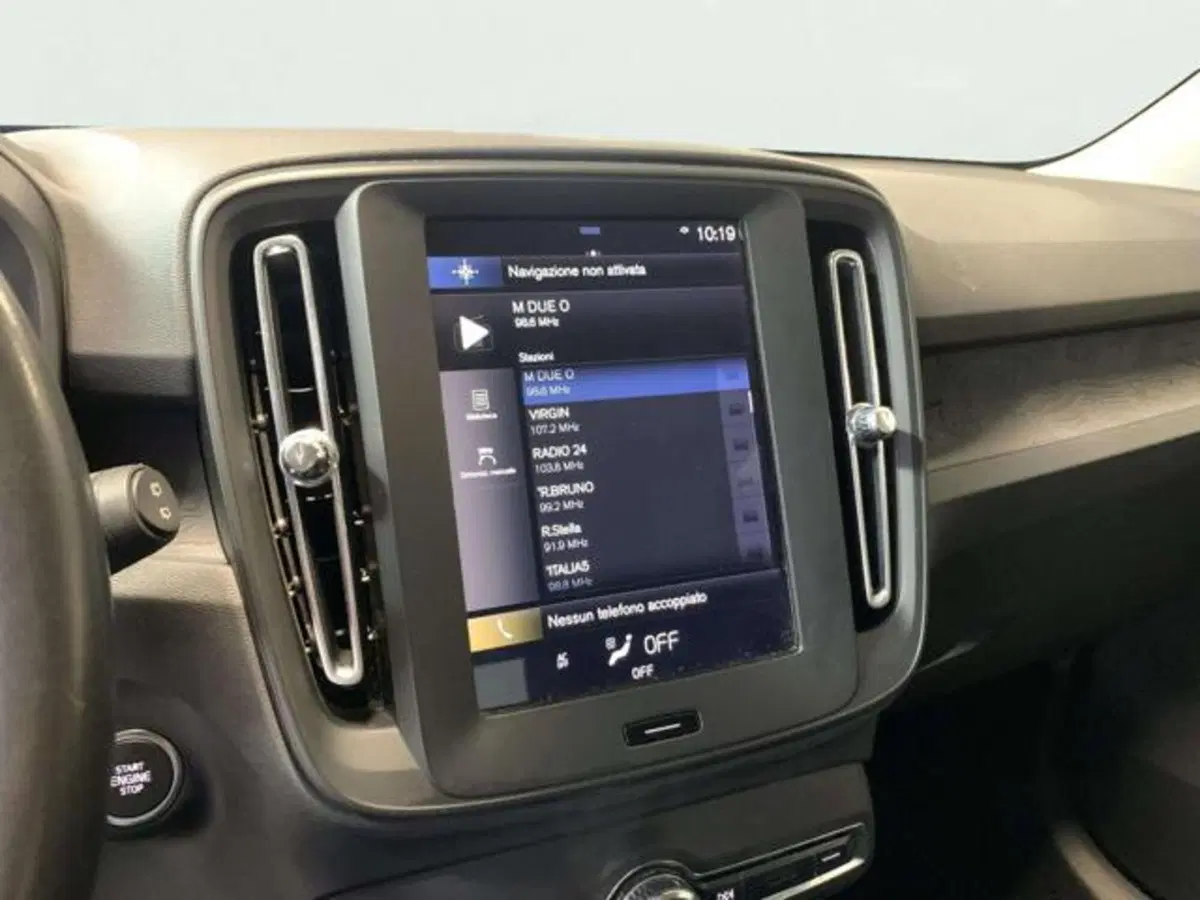 Volvo XC40 usata a Firenze (9)