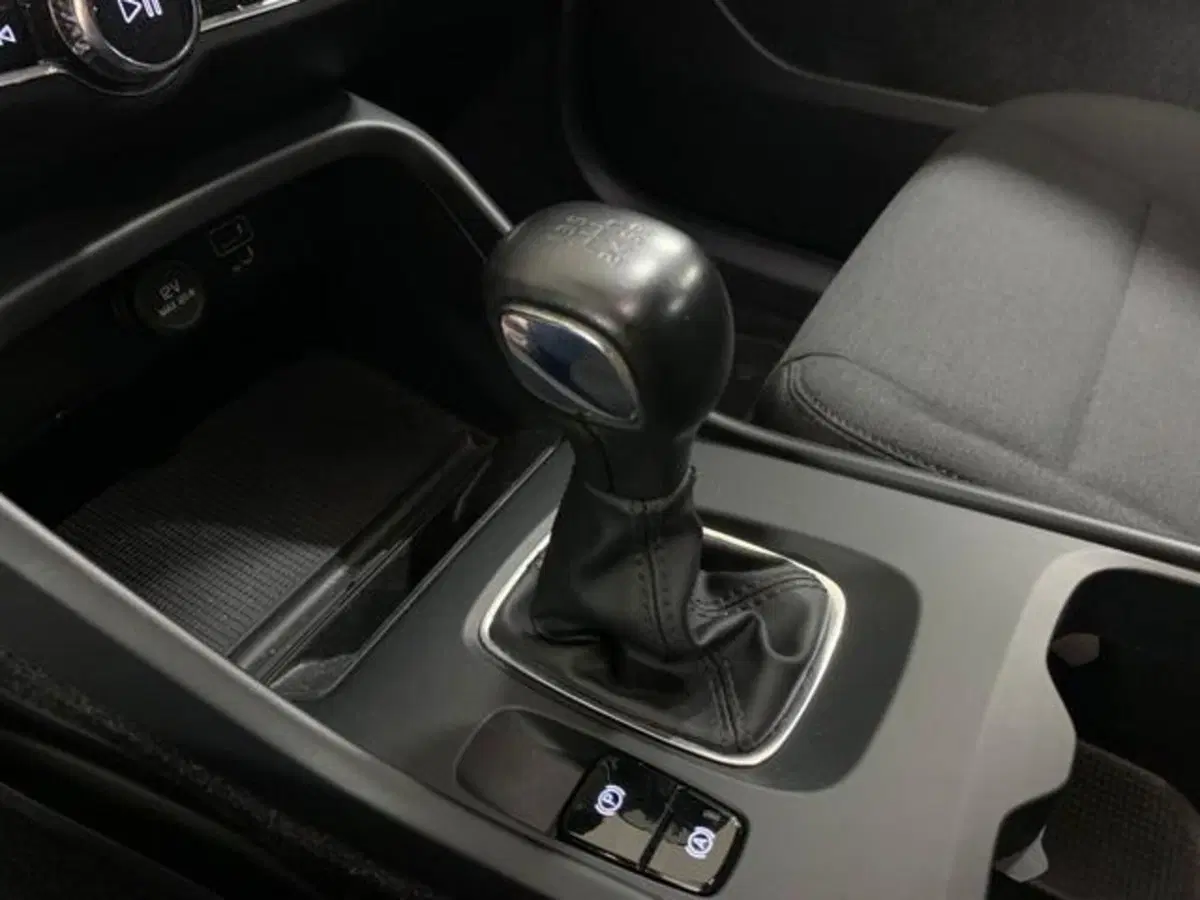 Volvo XC40 usata a Firenze (13)
