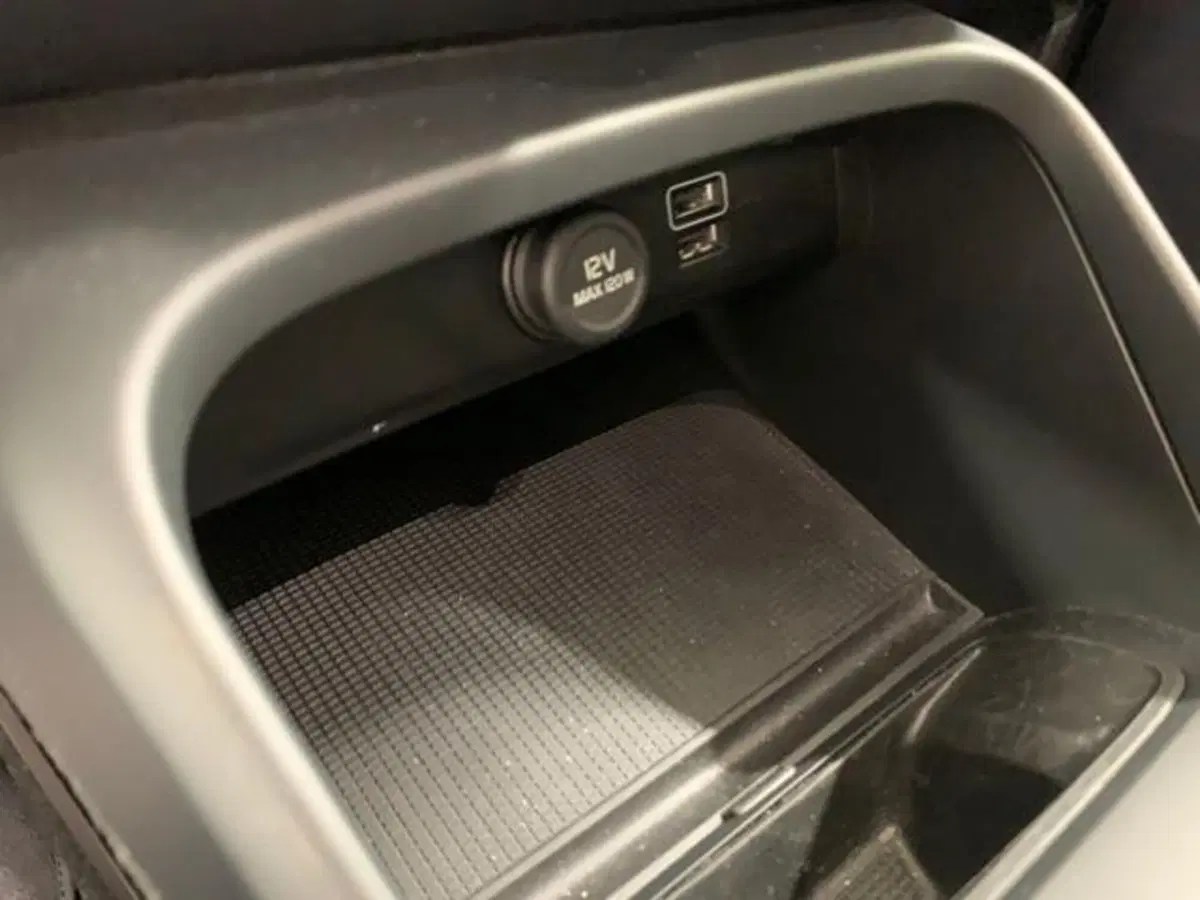 Volvo XC40 usata a Firenze (18)