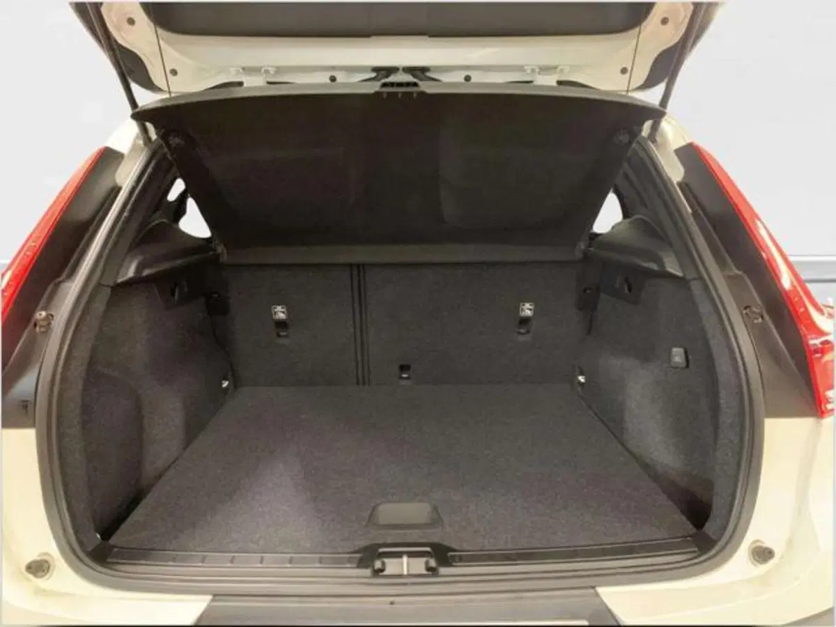 Volvo XC40 usata a Firenze (6)