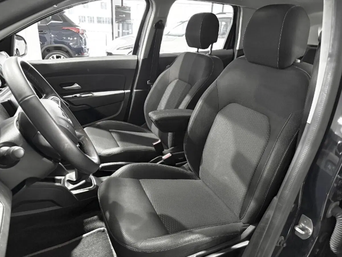 Dacia Duster usata a Firenze (5)