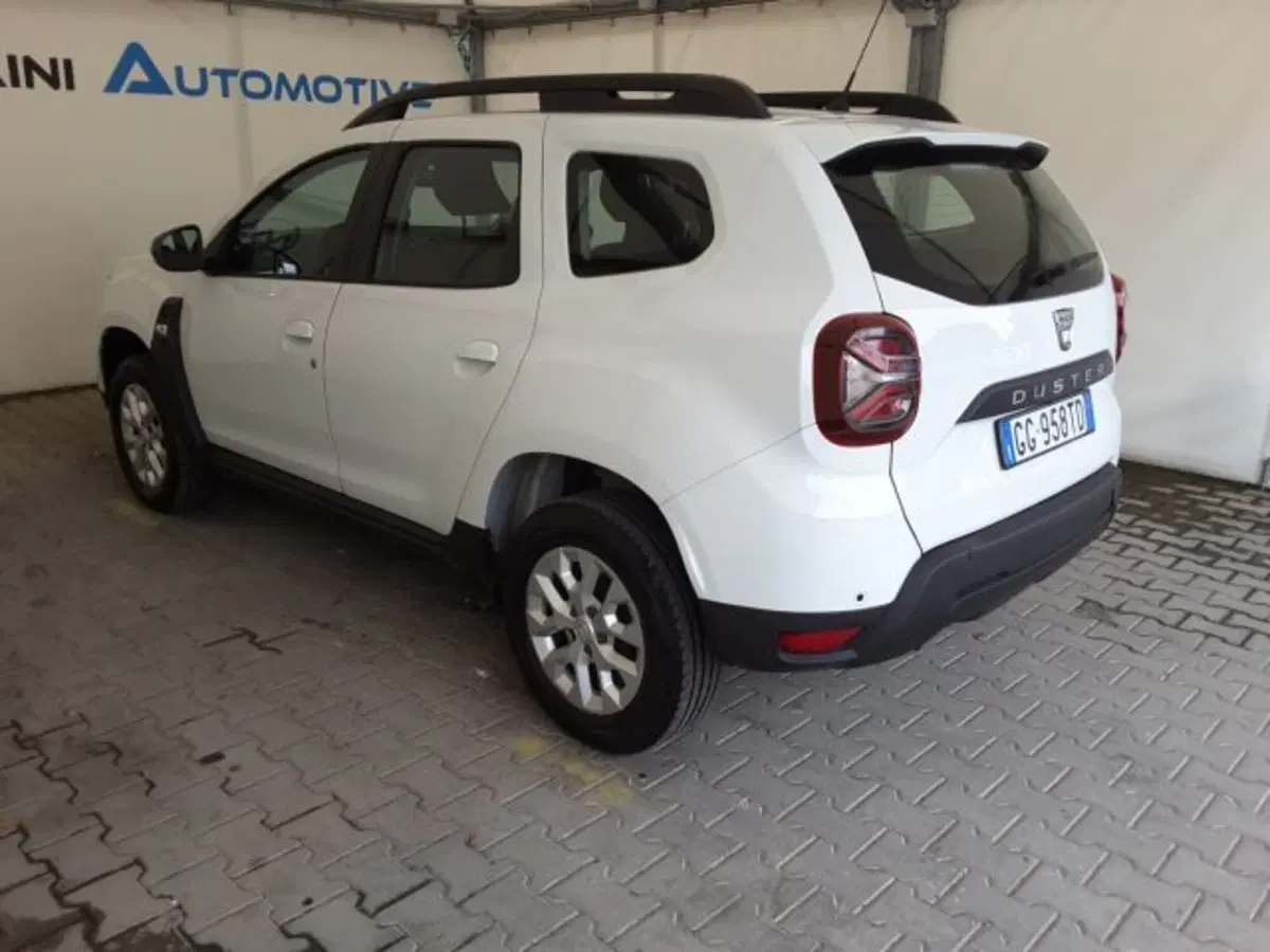 Dacia Duster usata a Firenze (11)