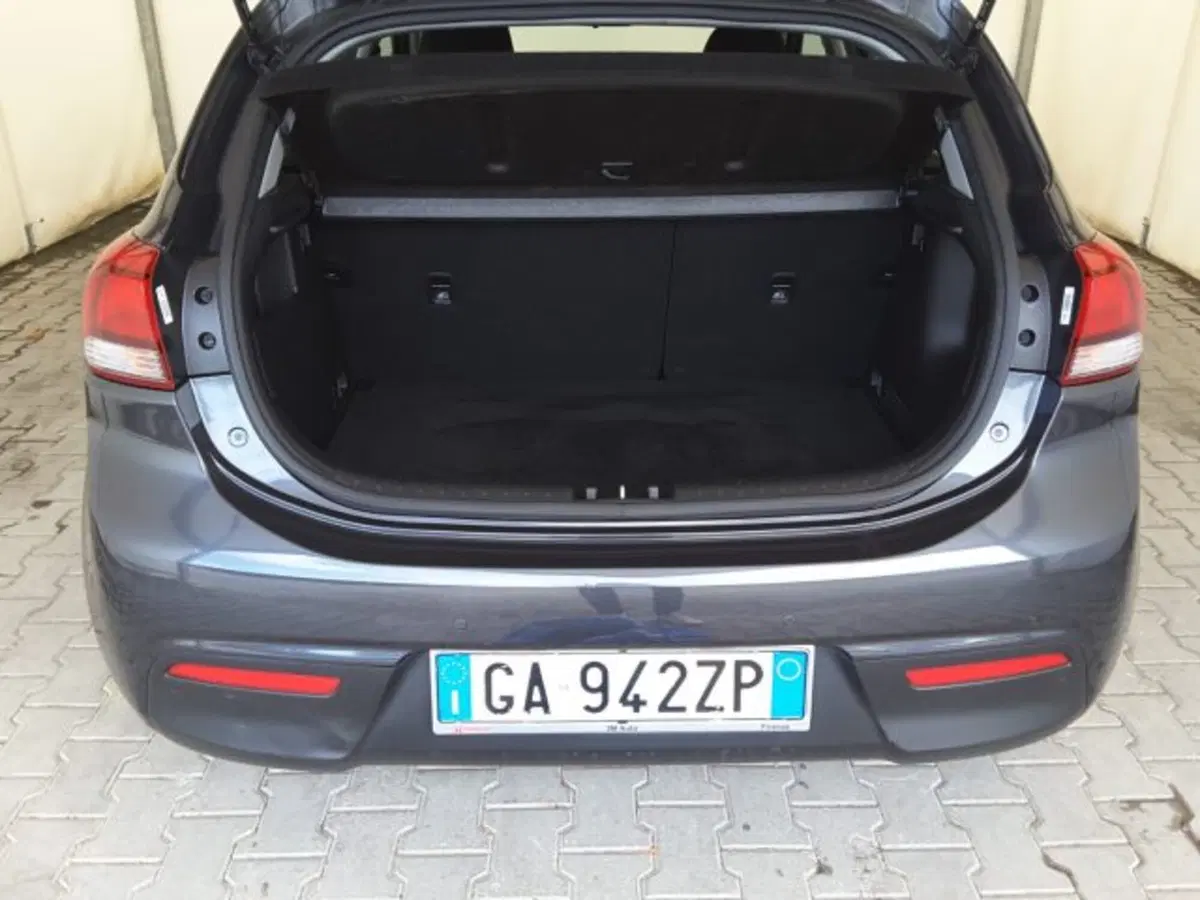 Kia Rio usata a Firenze (14)