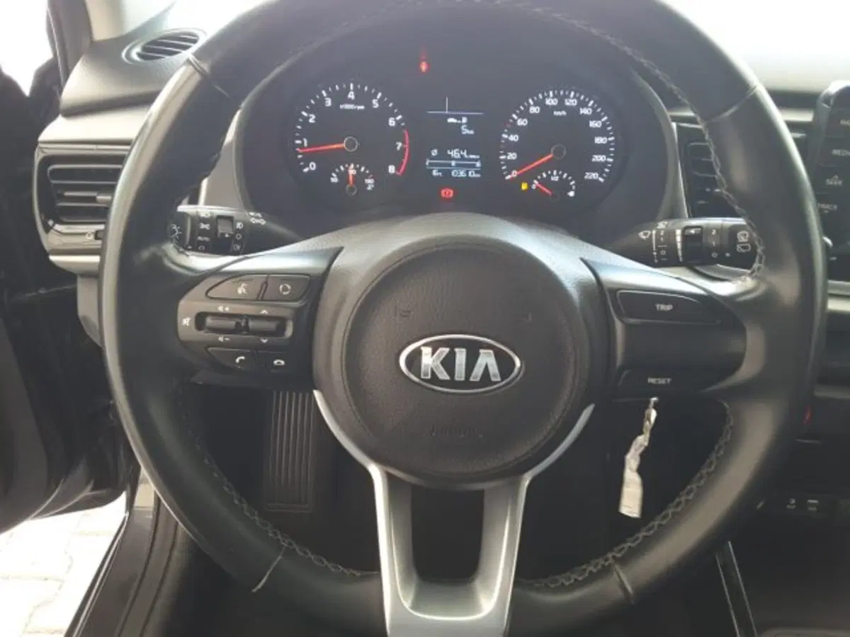 Kia Rio usata a Firenze (7)