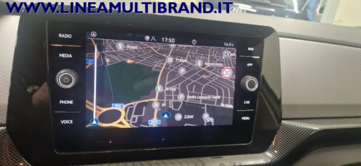 Volkswagen T-Cross usata a Piacenza (6)