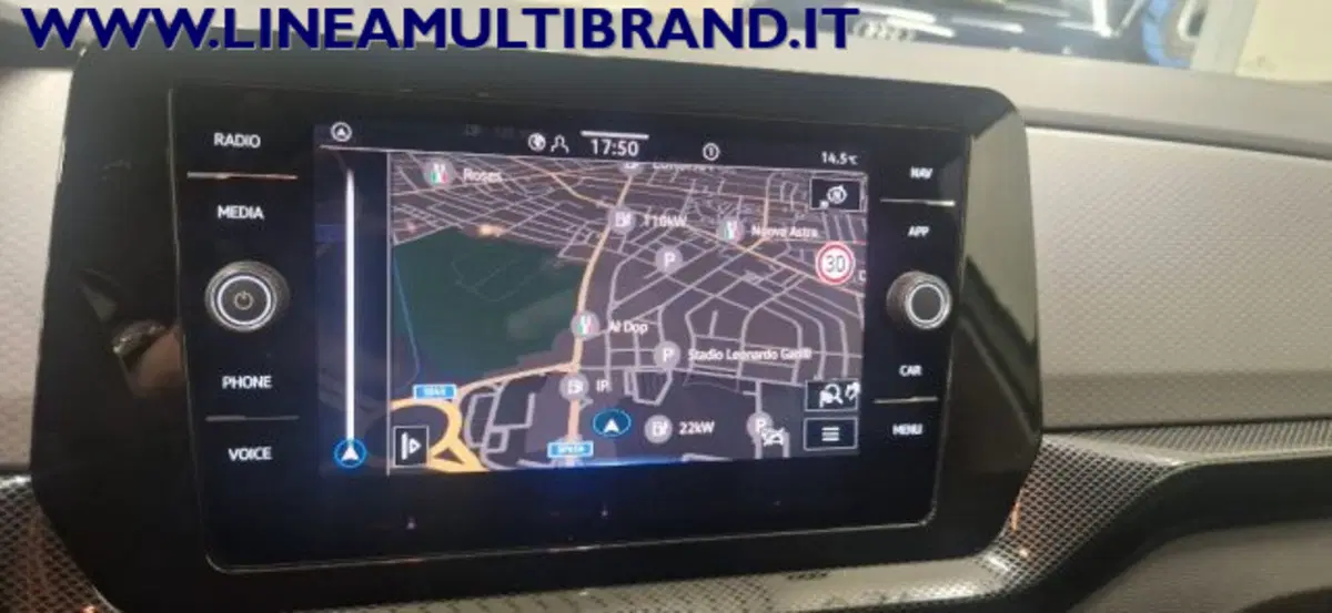 Volkswagen T-Cross usata a Piacenza (7)
