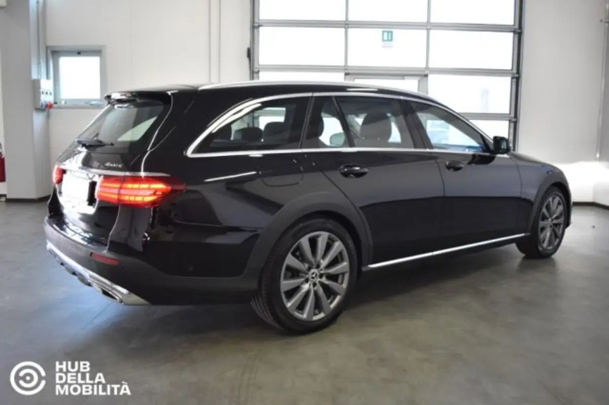 Mercedes-Benz Classe E Station Wagon usata a Perugia (4)