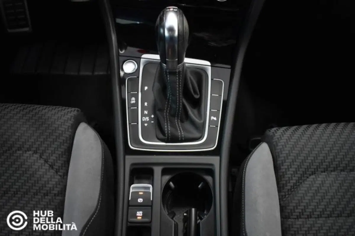 Volkswagen Golf Variant usata a Perugia (12)