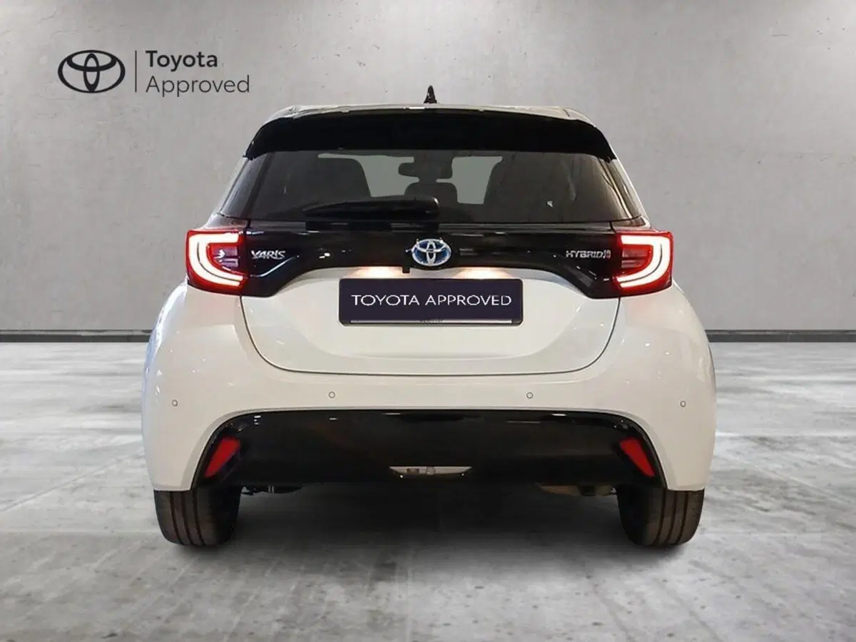 Toyota Yaris usata a Genova (12)