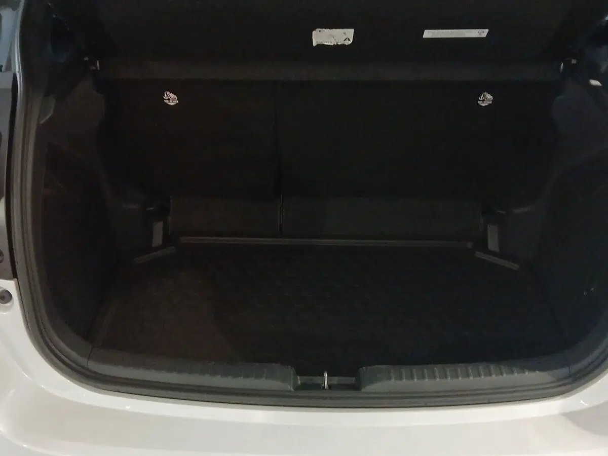 Toyota Yaris usata a Genova (6)