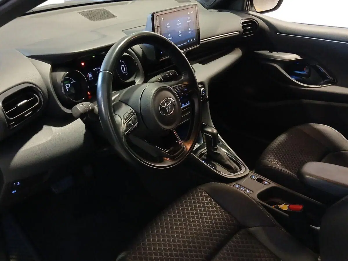Toyota Yaris usata a Genova (7)