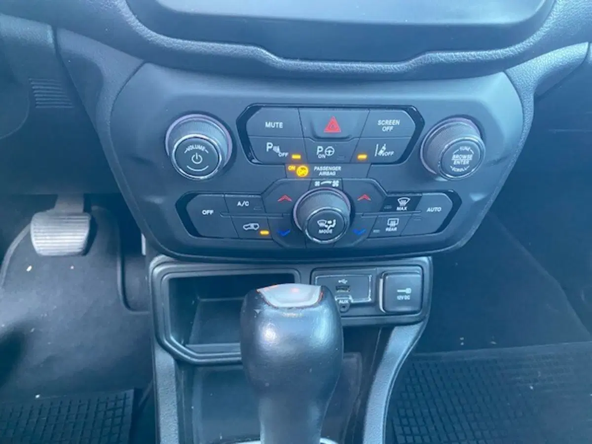 Jeep Renegade usata a Catania (16)