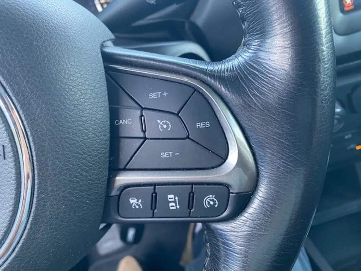 Jeep Renegade usata a Catania (18)