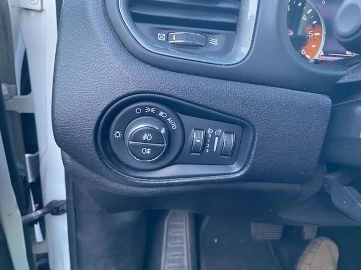 Jeep Renegade usata a Catania (20)