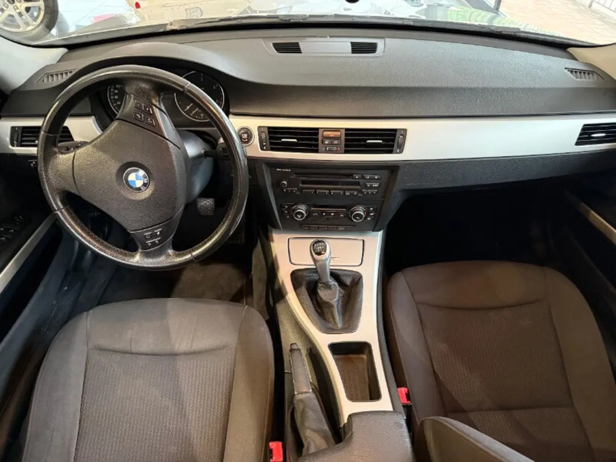 BMW Serie 3 usata a Firenze (6)