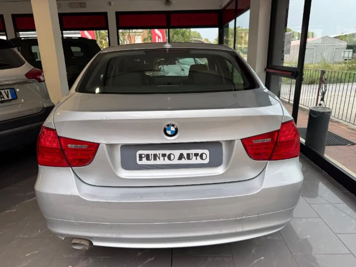 BMW Serie 3 usata a Firenze (9)