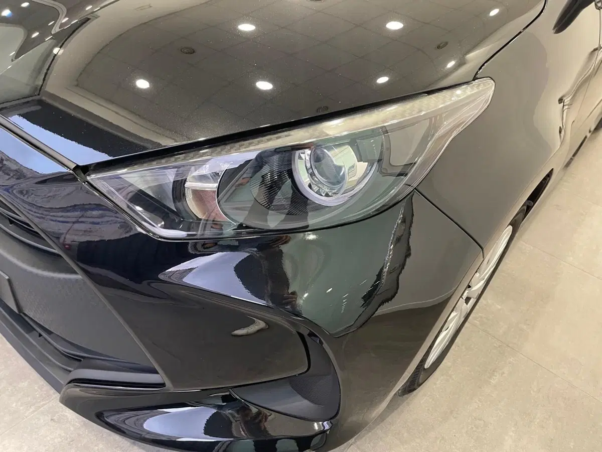 Mazda Mazda2 Hybrid usata a Napoli (18)
