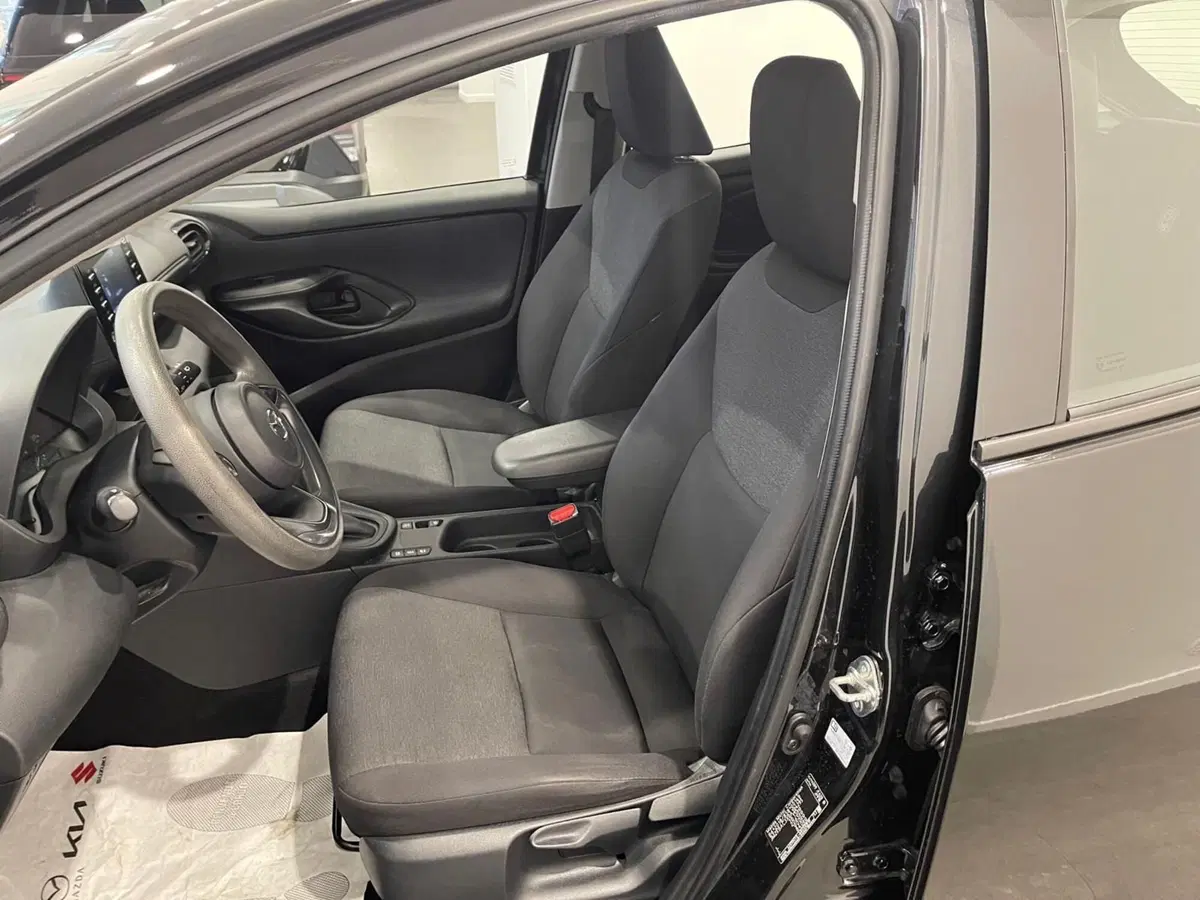 Mazda Mazda2 Hybrid usata a Napoli (7)