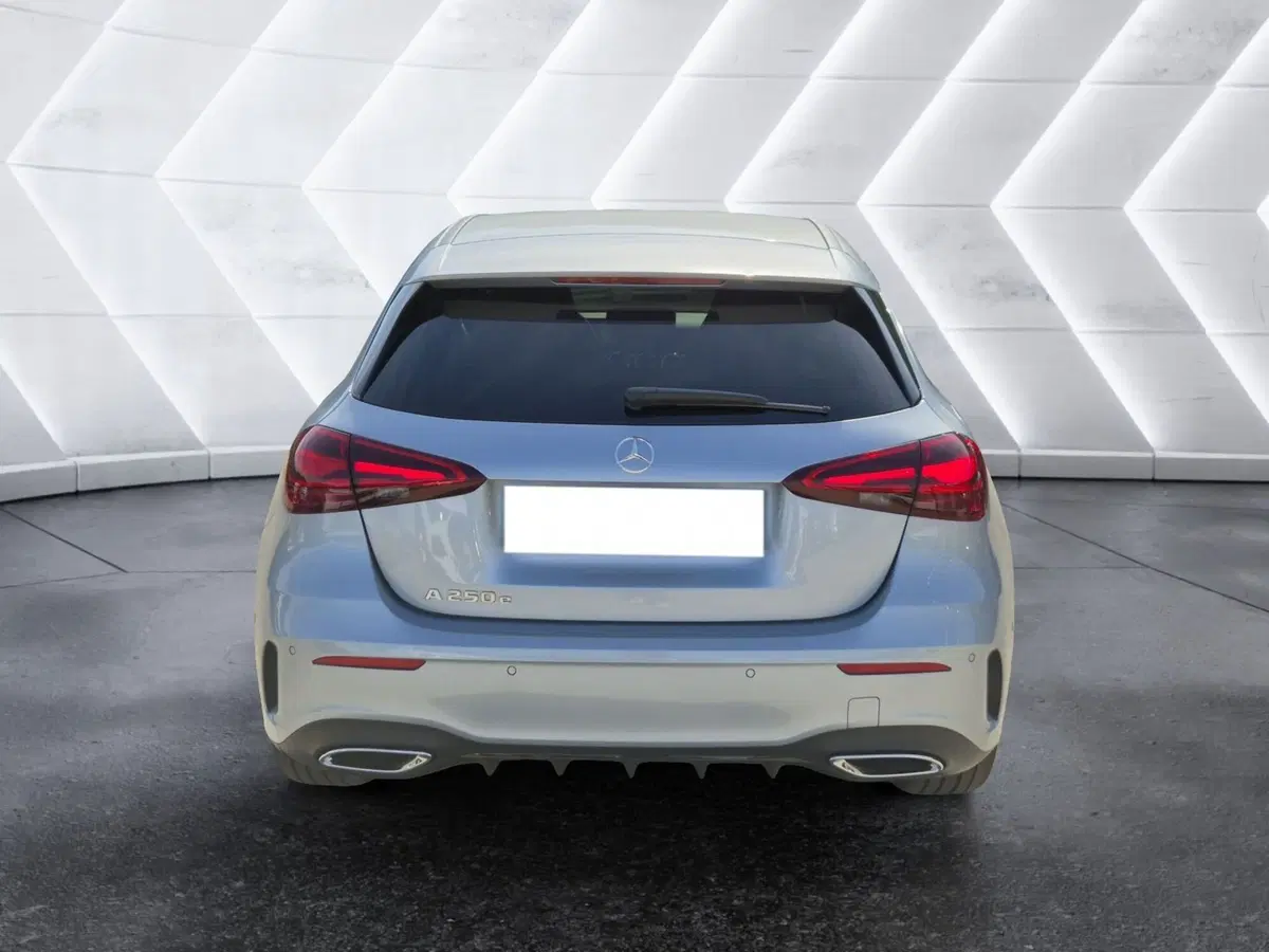 Mercedes-Benz Classe A usata  (3)
