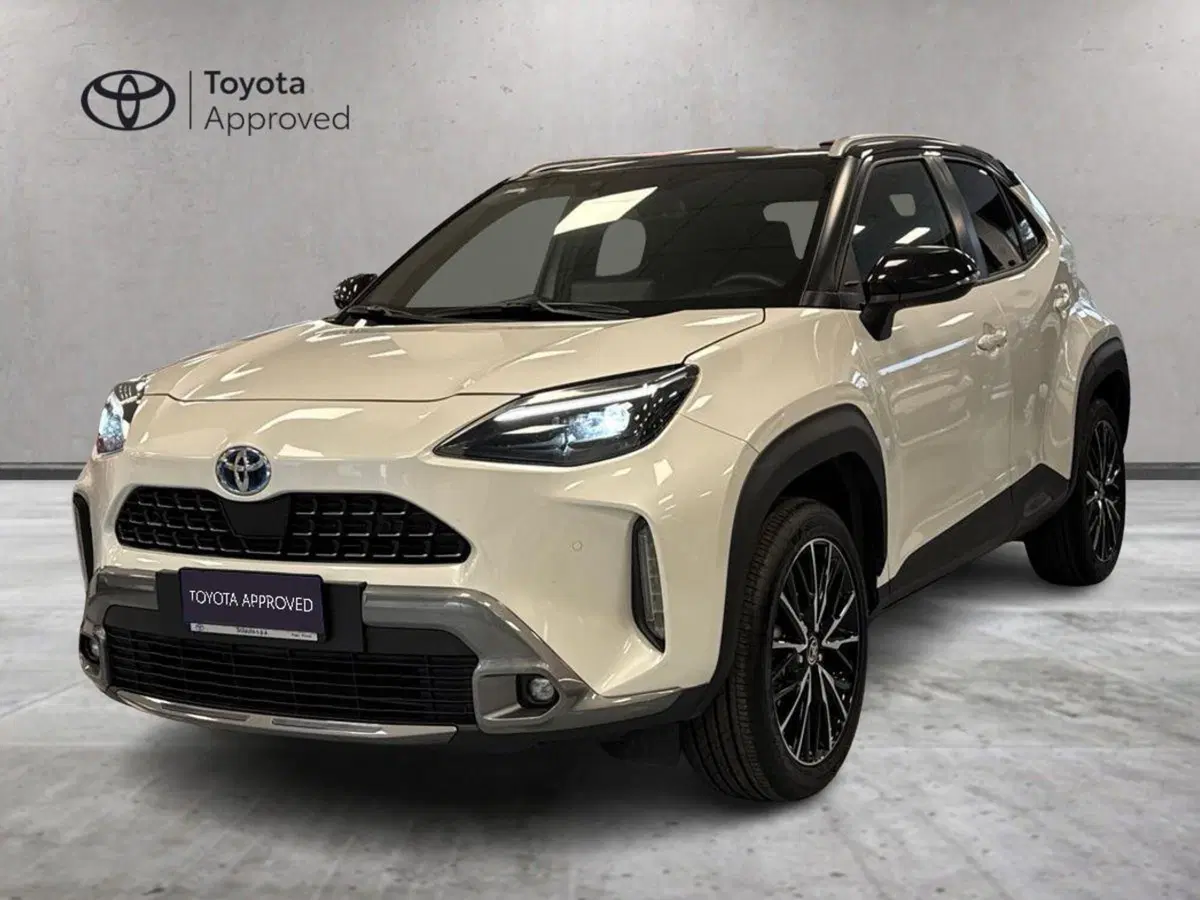 Toyota Yaris Cross usata a Prato