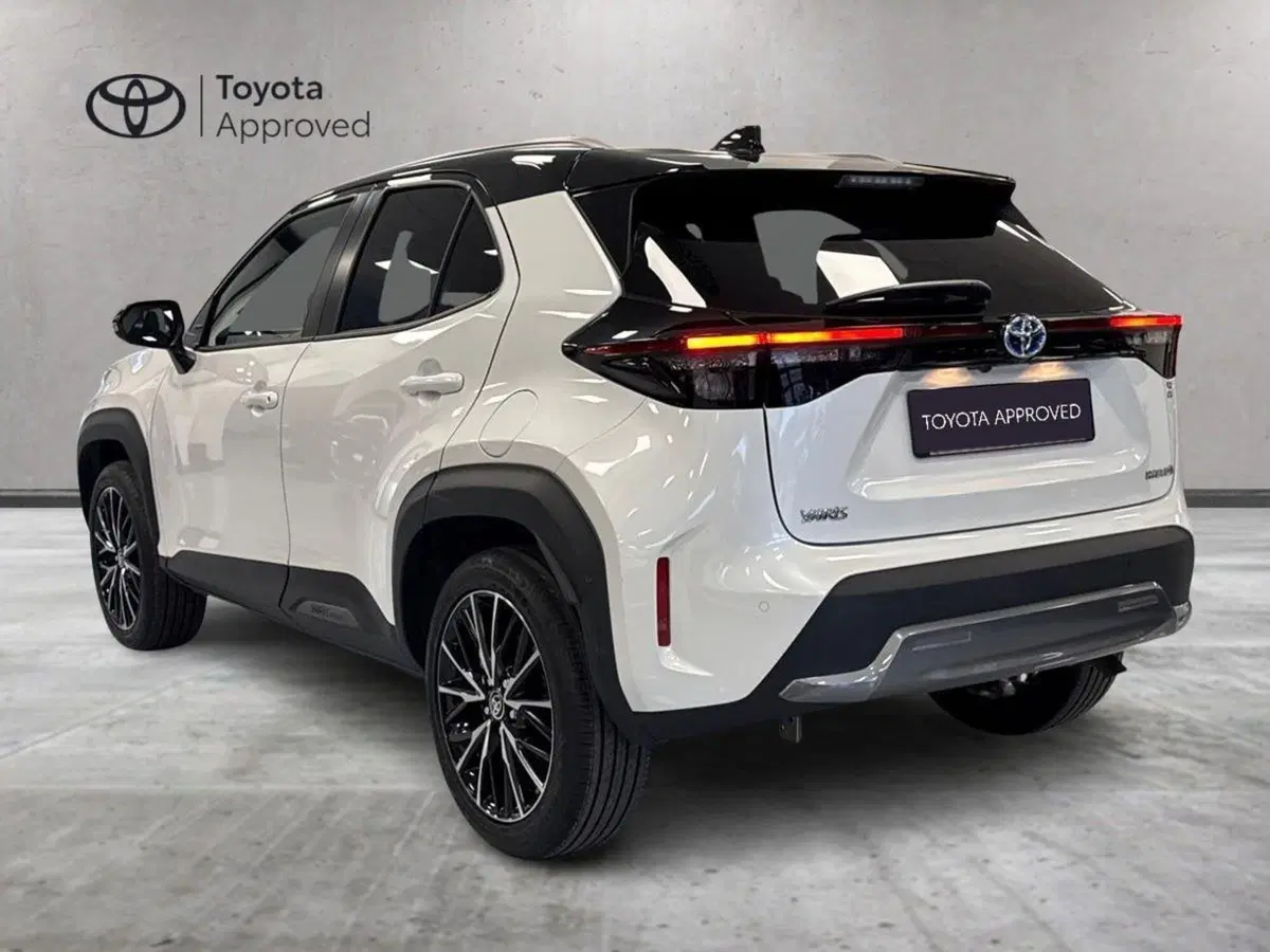 Toyota Yaris Cross usata a Prato (6)