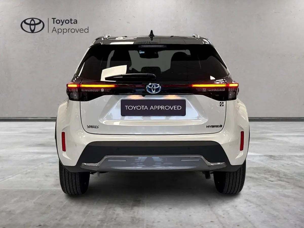 Toyota Yaris Cross usata a Prato (7)