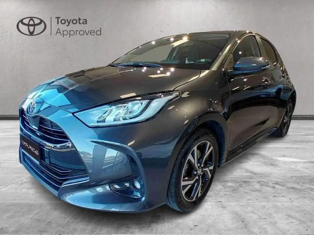 Toyota Yaris usata a Cagliari