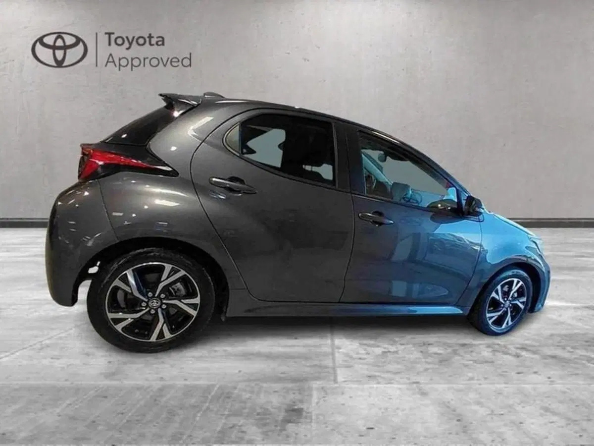 Toyota Yaris usata a Cagliari (4)