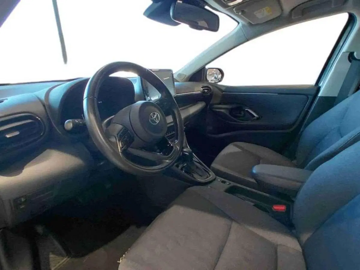 Toyota Yaris usata a Cagliari (7)