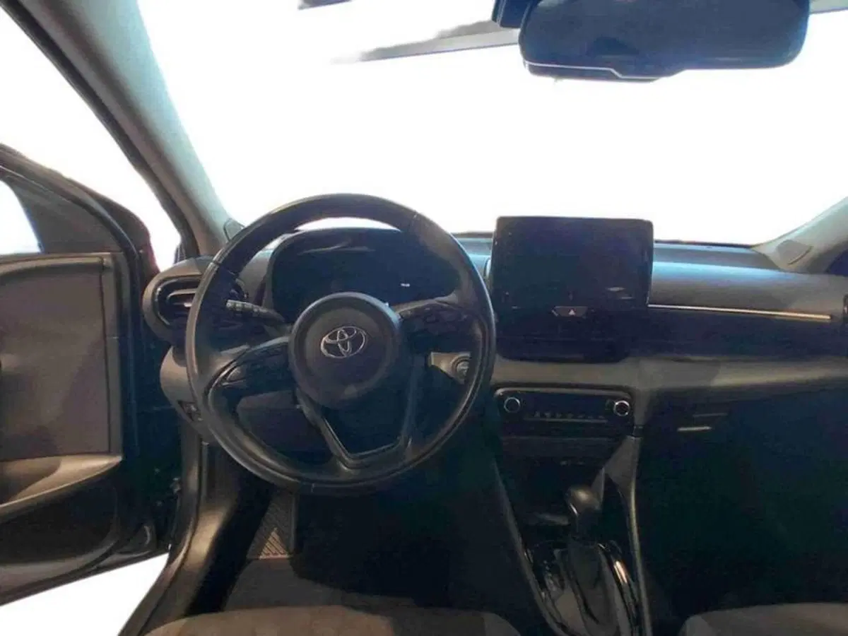 Toyota Yaris usata a Cagliari (8)