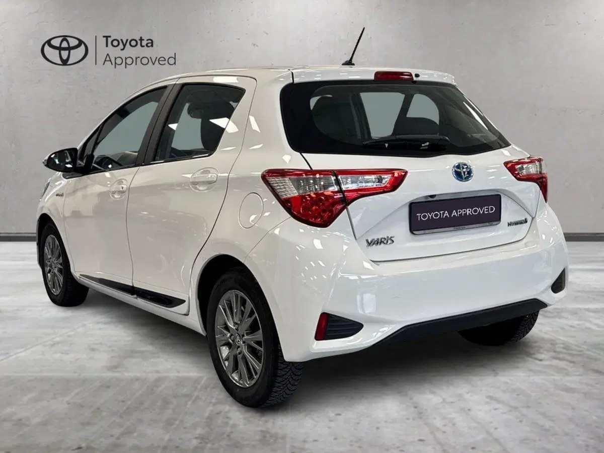 Toyota Yaris usata a Prato (6)