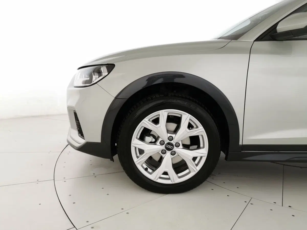 Audi A1 allstreet usata a Chieti (16)