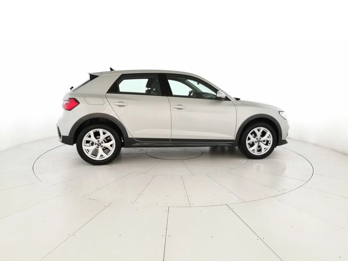 Audi A1 allstreet usata a Chieti (4)