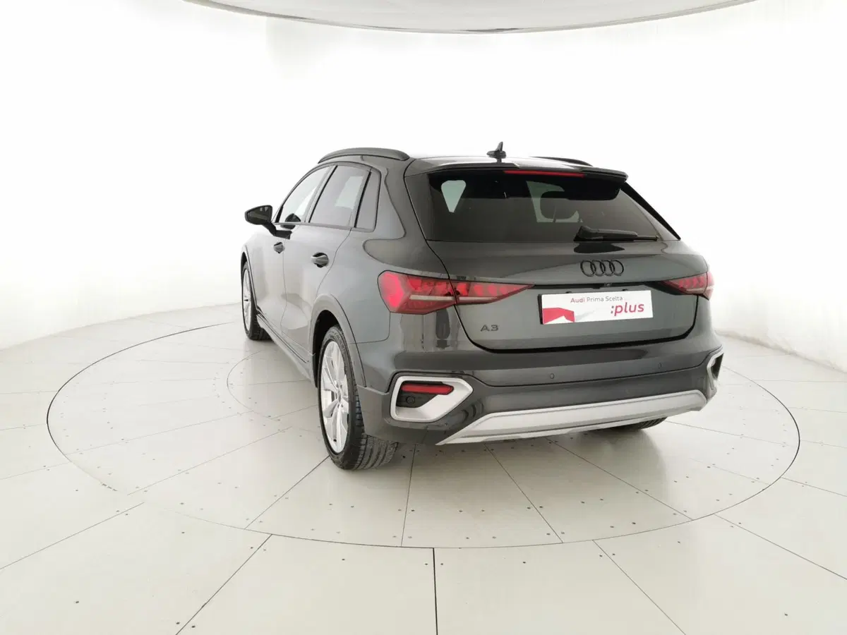 Audi A3 allstreet usata a Chieti (8)