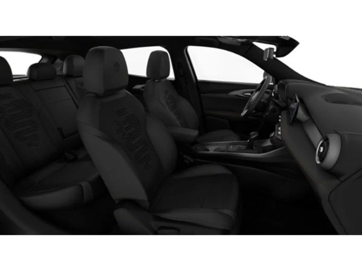 Alfa Romeo Tonale nuova a Siena (5)