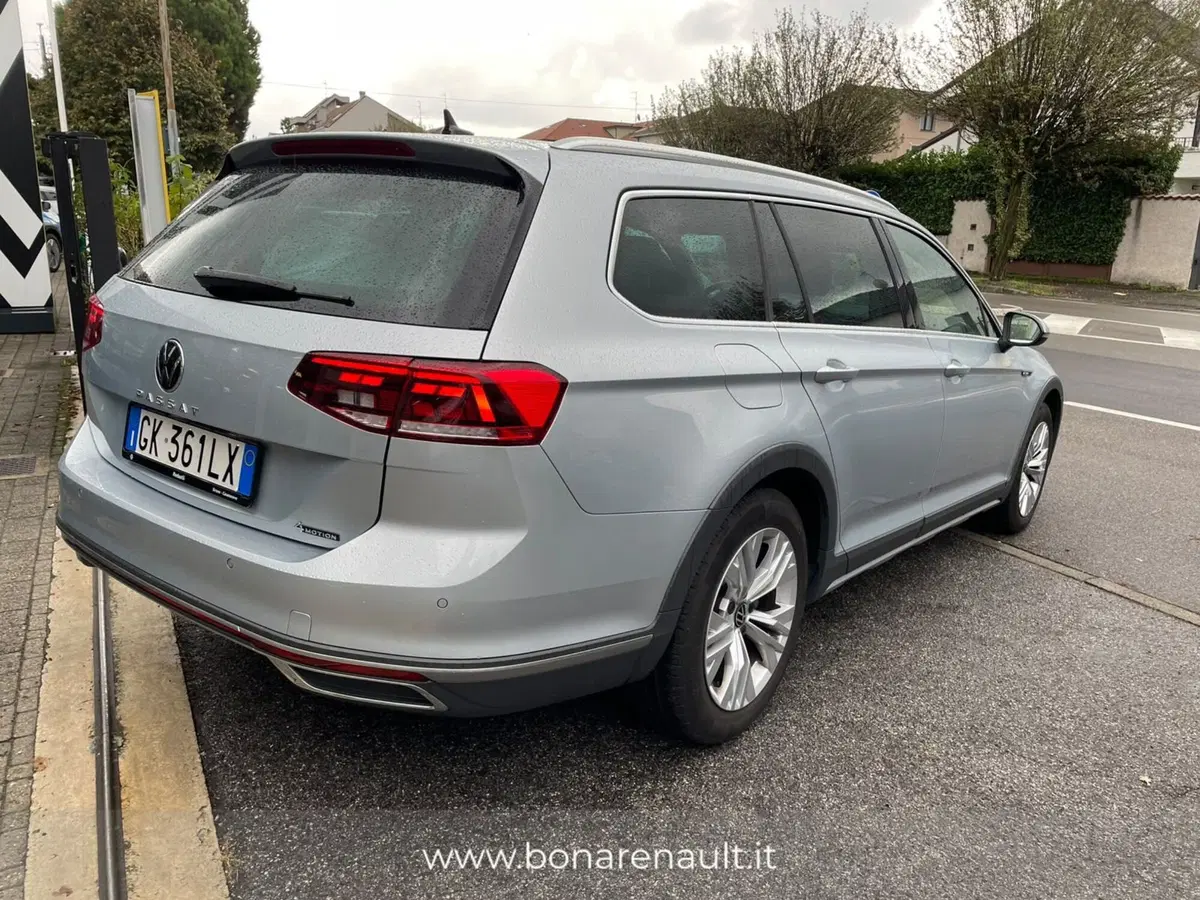Volkswagen Passat Variant usata a Monza e Brianza (4)