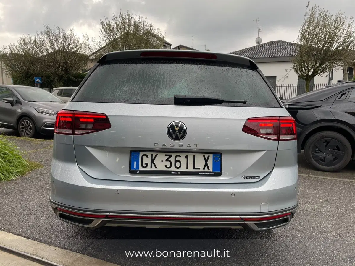 Volkswagen Passat Variant usata a Monza e Brianza (5)