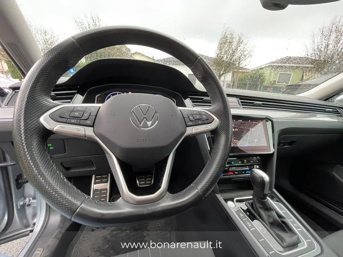 Volkswagen Passat Variant usata a Monza e Brianza (8)