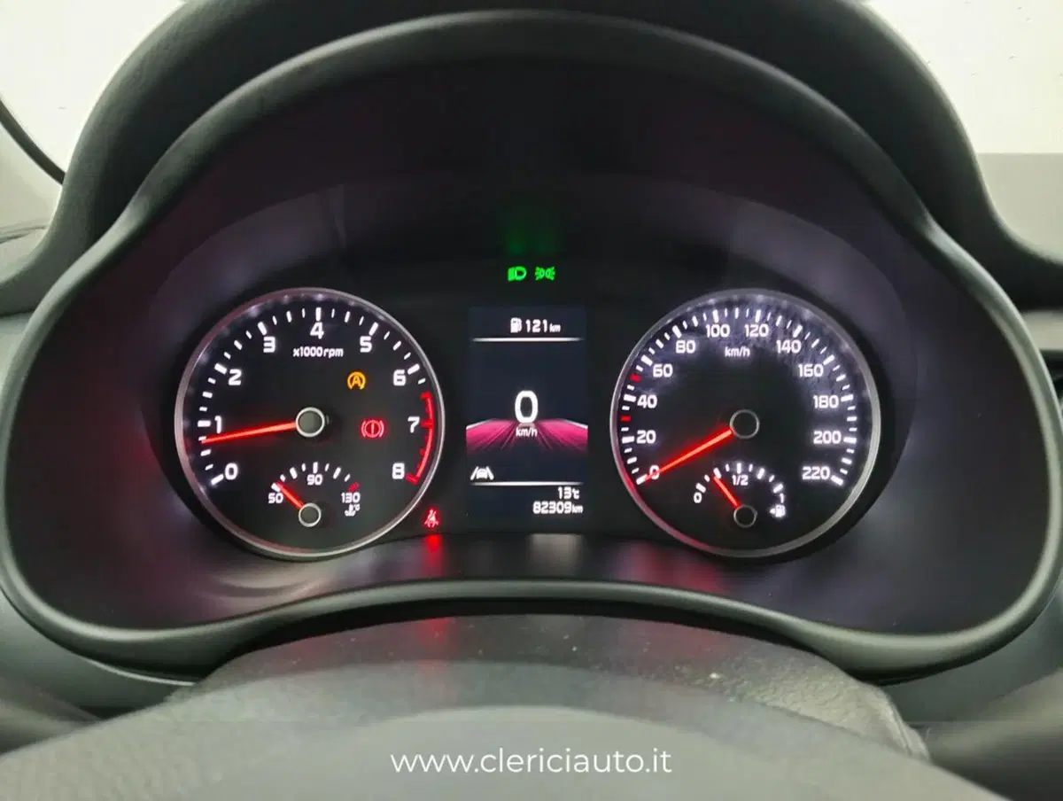 Kia Stonic usata a Como (11)
