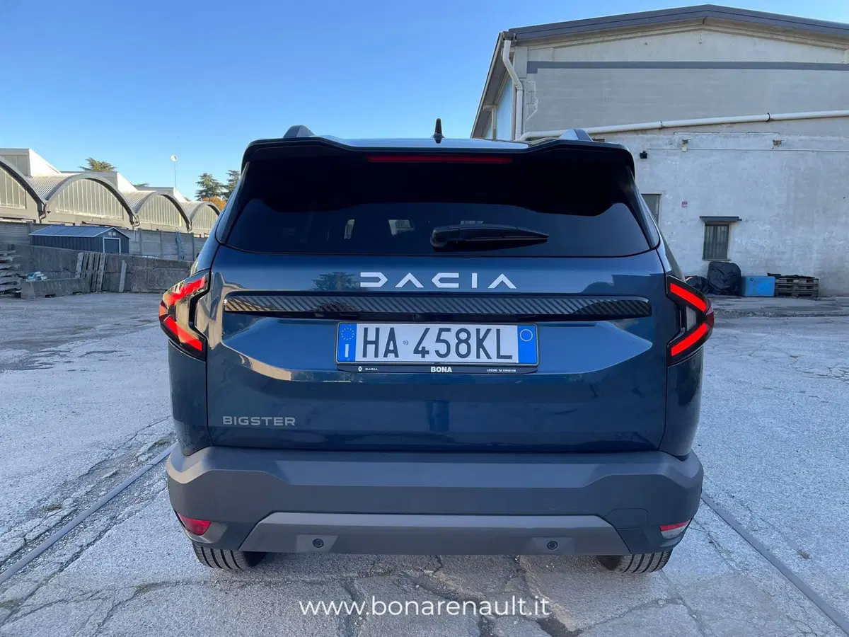 Dacia Bigster usata a Monza e Brianza (5)