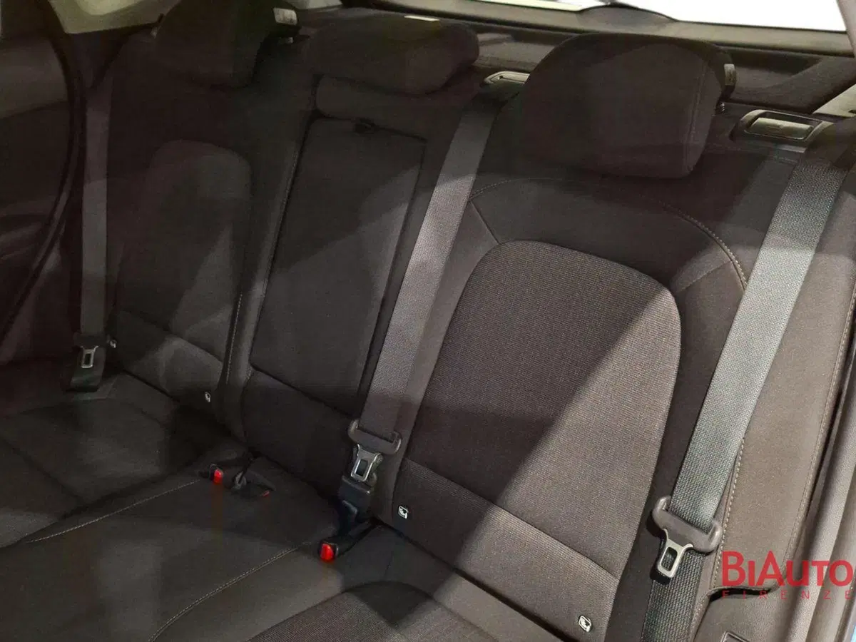 Hyundai Kona usata a Firenze (10)