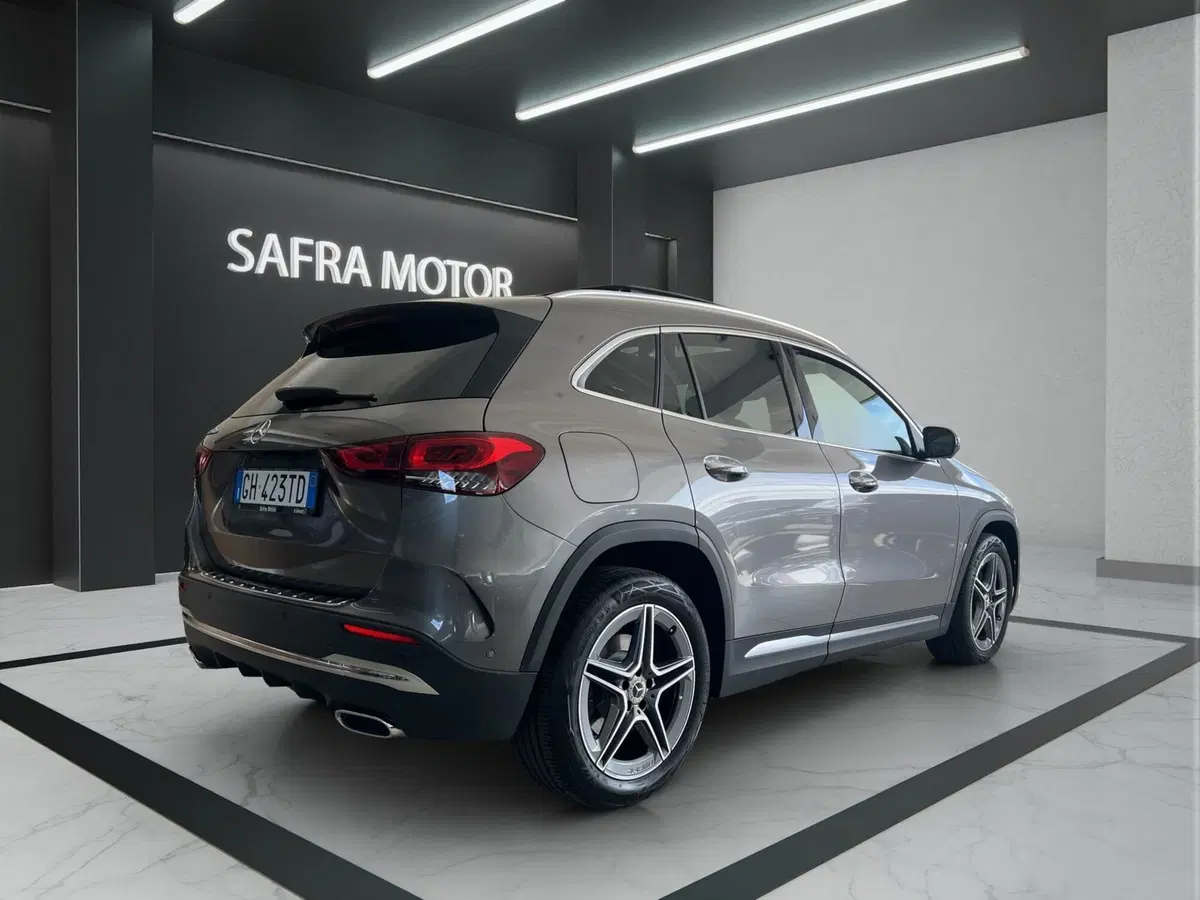 Mercedes-Benz GLA SUV usata a Cosenza (6)