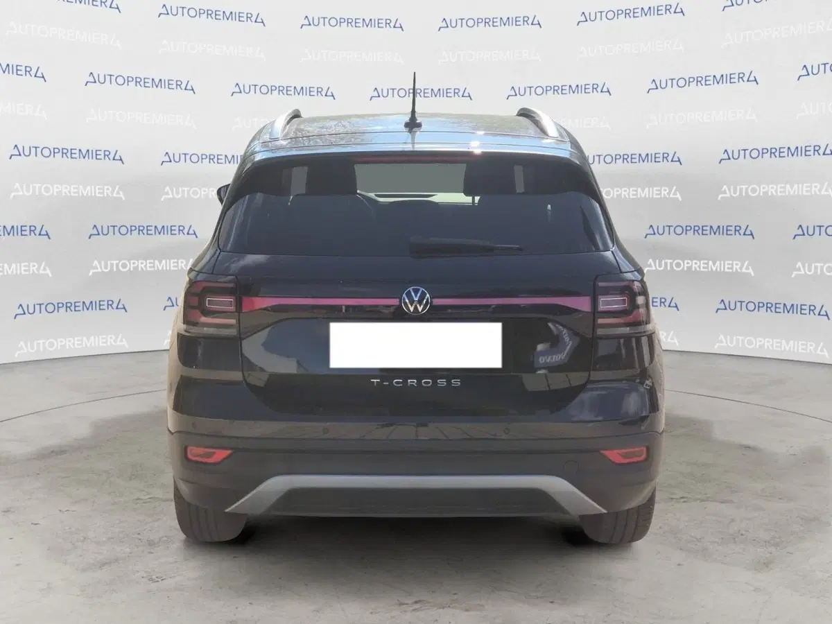Volkswagen T-Cross usata a Como (4)