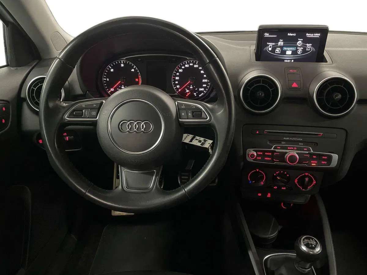 Audi A1 Sportback usata a Macerata (14)