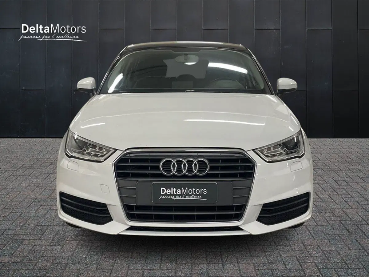 Audi A1 Sportback usata a Macerata (6)