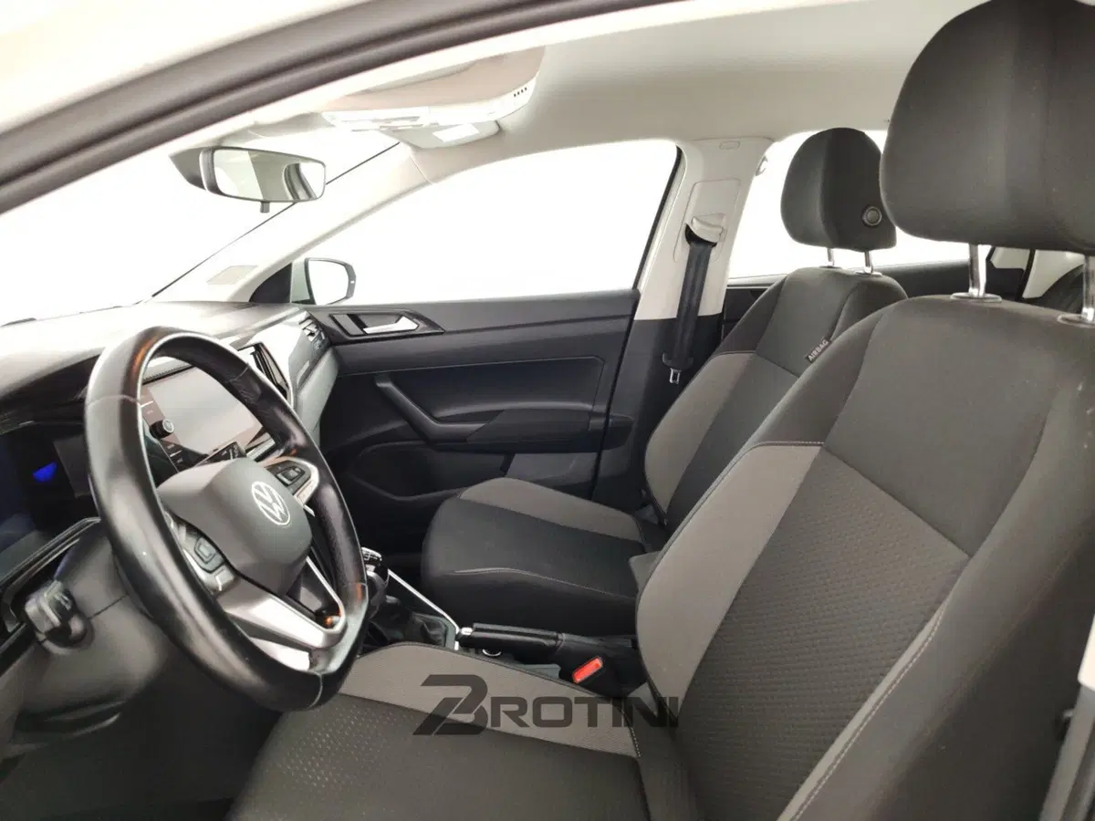 Volkswagen Polo usata a La Spezia (7)