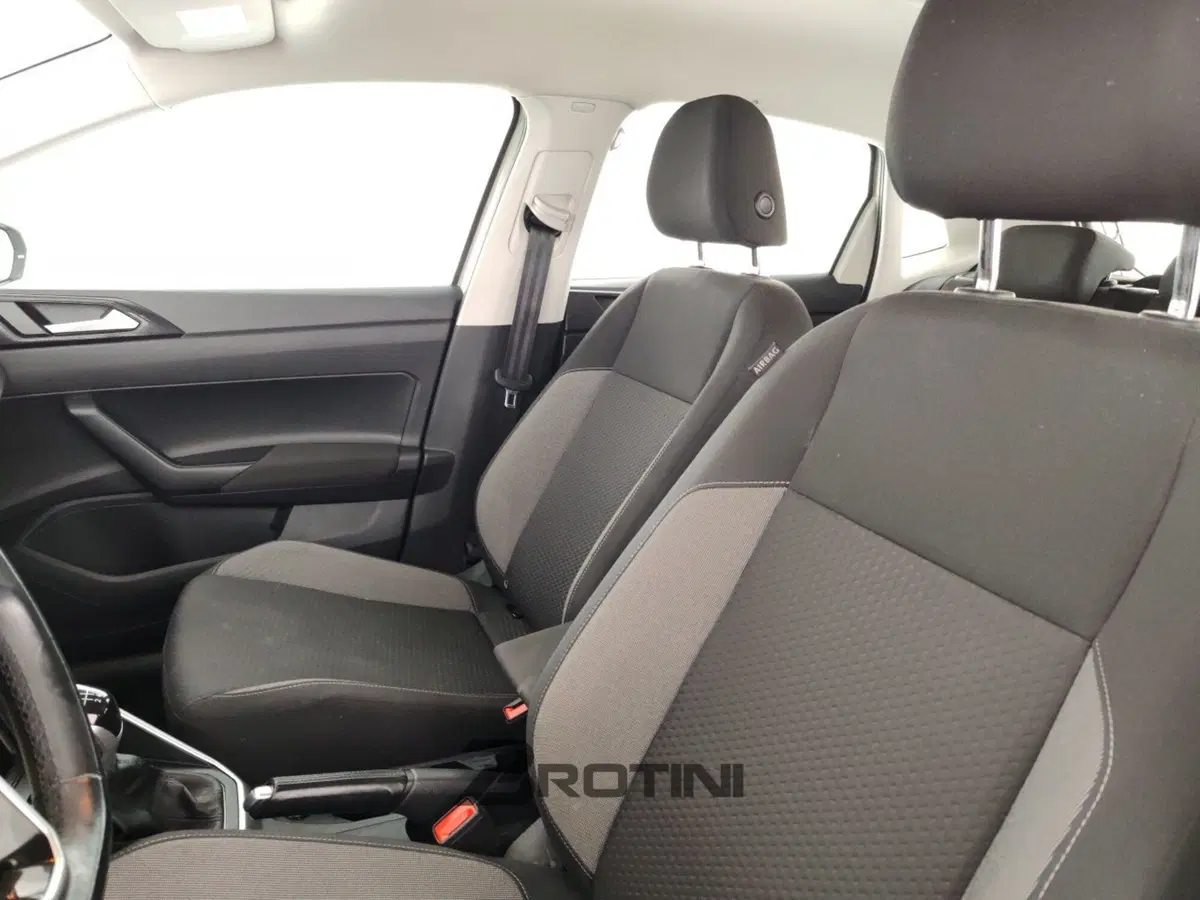 Volkswagen Polo usata a La Spezia (9)