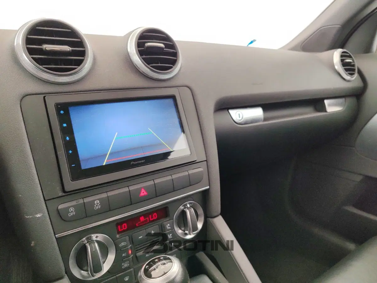 Audi A3 Cabrio usata a Massa-Carrara (12)