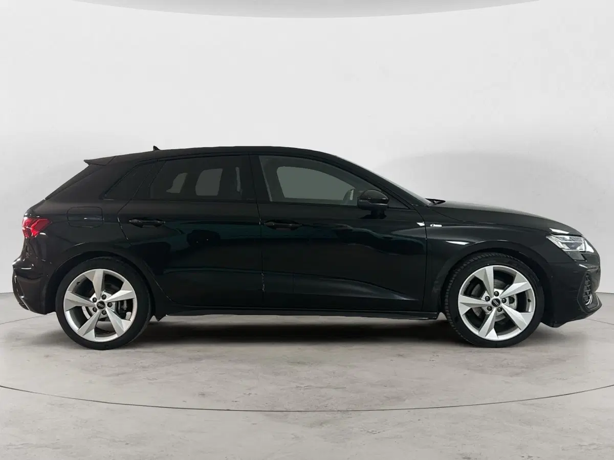 Audi A3 Sportback usata a Napoli (5)