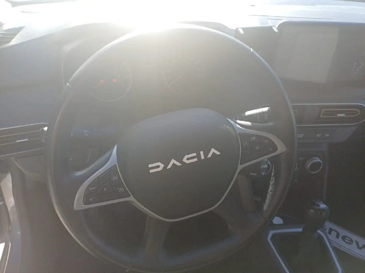Dacia Jogger usata a Roma (17)